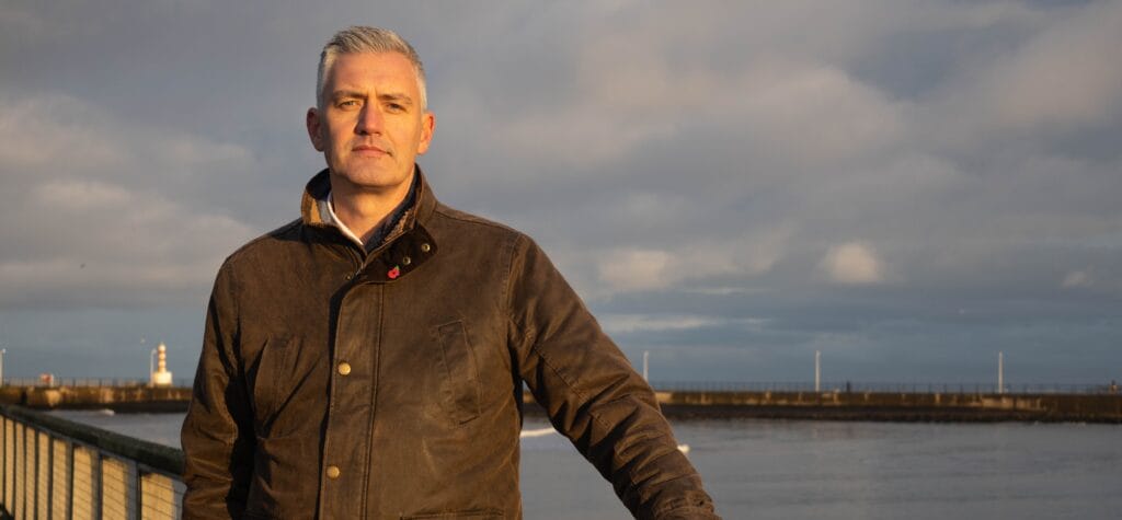 David Wide Angle Serious 2